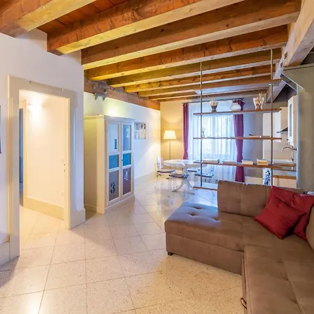 Youatmolino Canal View Venise